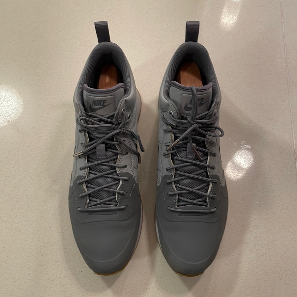 Nike - Internationalist Mid - Two Tone Grey